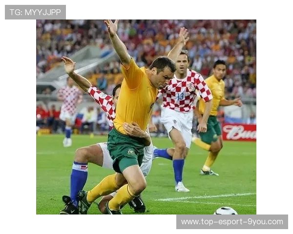 巴蒂切球角度刁钻，轻松晋级下一轮——精彩回顾